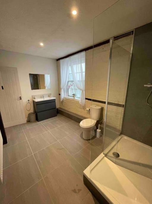 The Old Hay Barn - Games Room, Gym, Sleeps 8 Godmanchester المظهر الخارجي الصورة