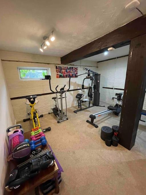 The Old Hay Barn - Games Room, Gym, Sleeps 8 Godmanchester المظهر الخارجي الصورة