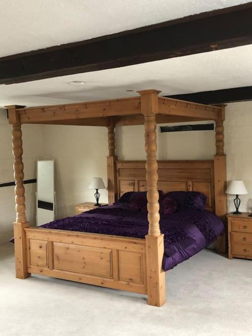 The Old Hay Barn - Games Room, Gym, Sleeps 8 Godmanchester المظهر الخارجي الصورة